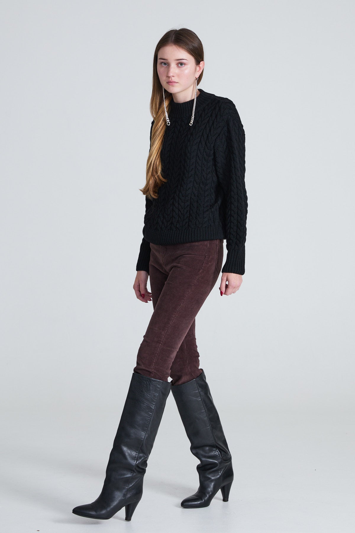 Cable-Knitted Women’s Sweater - Black