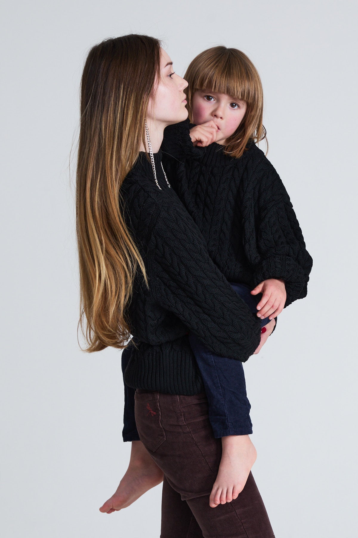Childrens cable knitted sweater - Navy